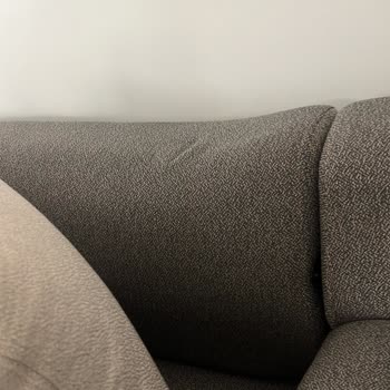 Ayıplı Koltukta Göçük Ve Müşteri Hizmetlerine Ulaşılamıyor