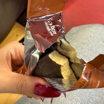 Bozuk Protein Barlar Ve Cevapsız İletişim Nedeniyle Mağdur Oldum