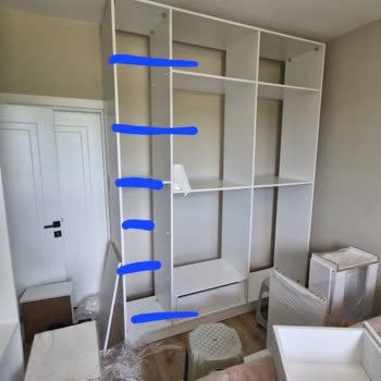 Öztürk Mobilya Mimarlık İnşaat Aradan Aylar Geçmesine Rağmen Dolap Eksik Bırakıldı
