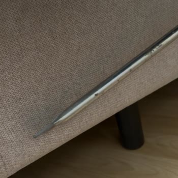 Brea Salon Takımında Bozuk Parçalar Ve Yetersiz Servis