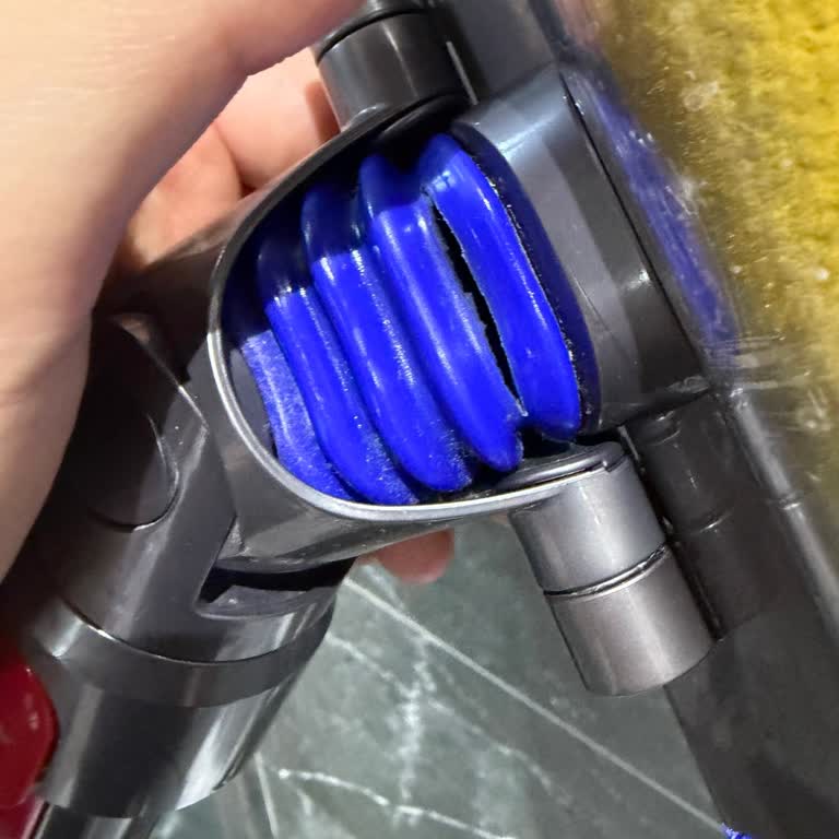 Dyson V15 Süpürge Başlığı Kırıldı, Garanti Kapsamı Reddedildi