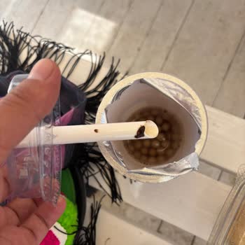 A101 Mağazasında Satın Alınan Sek Bubble Tea'de Yabancı Madde Ve Mide Bulantısı