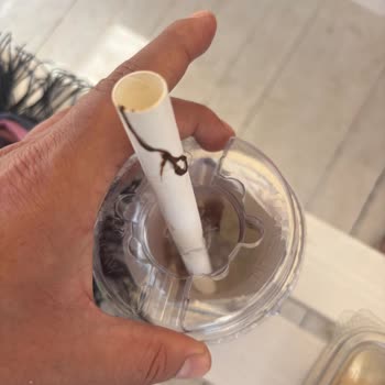 A101 Mağazasında Satın Alınan Sek Bubble Tea'de Yabancı Madde Ve Mide Bulantısı