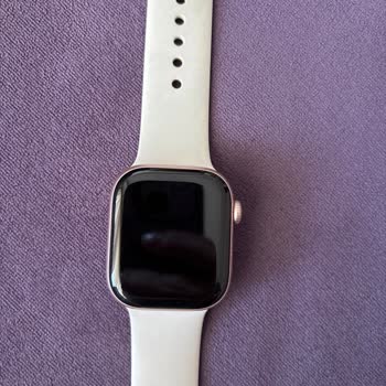 Apple Watch İç Cam Çatlağı Garanti Kapsamı Dışında Değerlendirildi