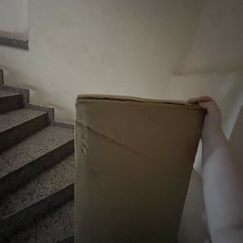 Aras Kargo’nun Eve Teslim Reddetmesi Ve Müşteriyi Ağır Mobilyayı Tek Başına Taşıma Zorunluluğu