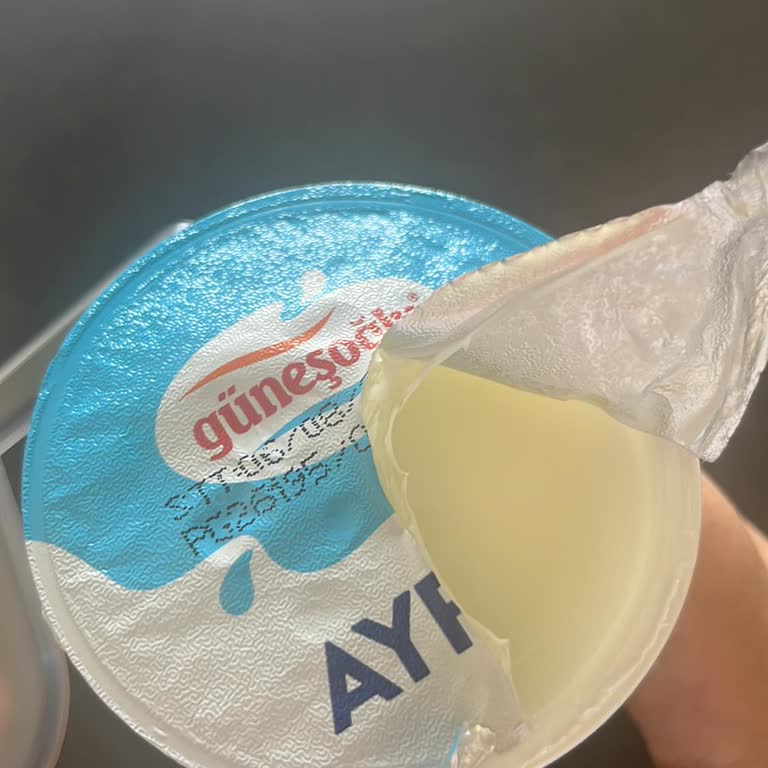 Güneşoğlu Ayran Kapak Açılmıyor Ve Kırılıyor