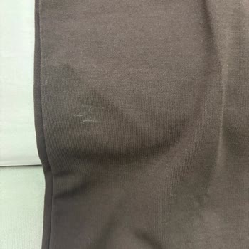 LCW'den Gelen Tişörtlerde Lekeli Ve Kullanılmış İzler