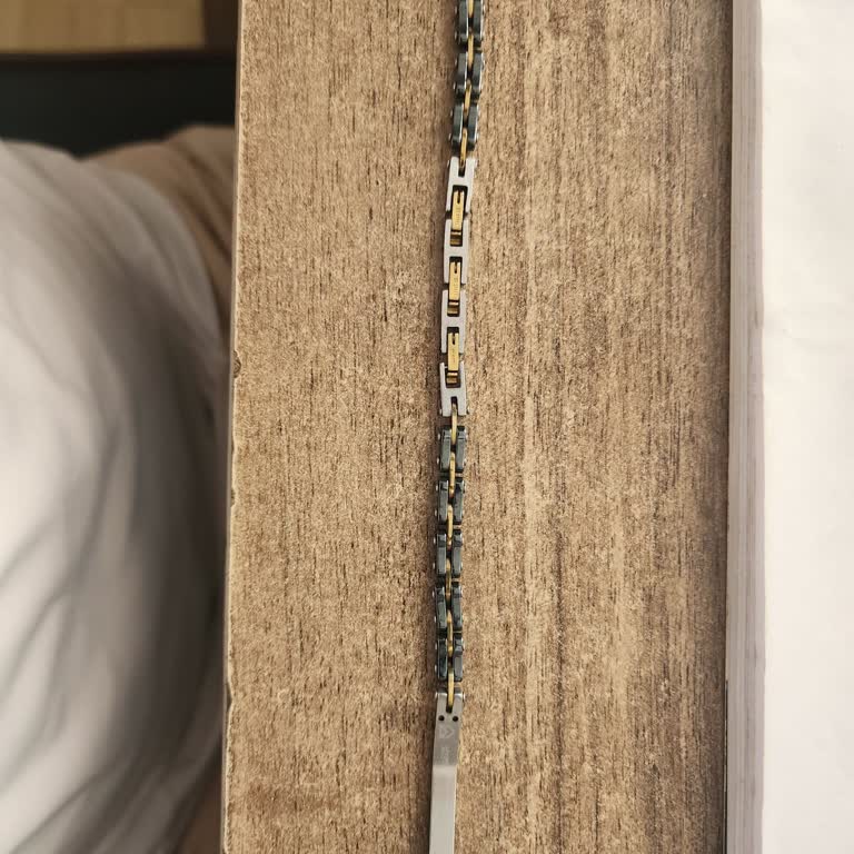Çelik Bileklik Kırıldı, Müşteri Hizmetine Ulaşılamıyor, İade Talebi