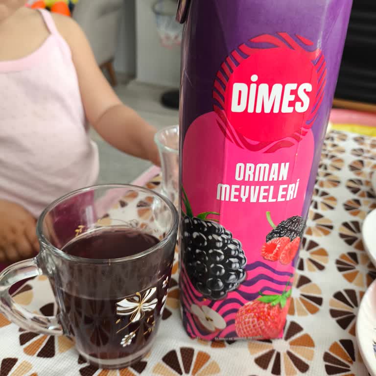 Orman Meyveli Meyve Suyu Kötü Tadıyla Beklentileri Boşa Çıktı