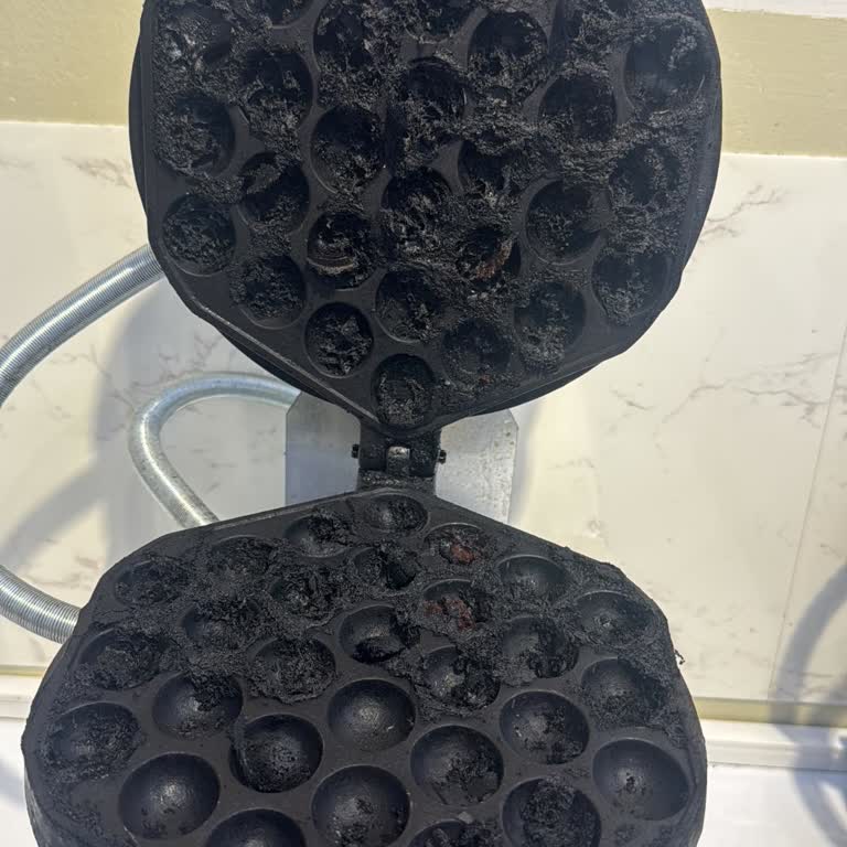 Remta Bubble Waffle Makinesinde Ciddi Yapışma Ve Yanma Sorunu