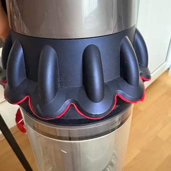 Dyson V15 Süpürgede Uzatma Borusu Çatlaklığı Garanti Dışı Tutulması