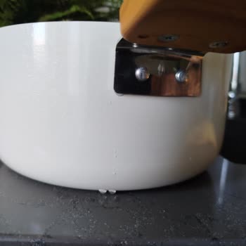 Schafer Ceramoni Tencere Seti Kulpu Su Sızdırıyor Ve Destek Hattı Yardımcı Olmuyor