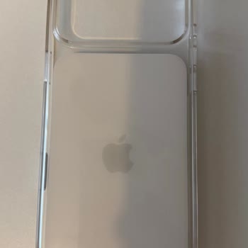 Apple Mağazasındaki MagSafe Kılıfın 1,5 Ayda Sararması Ve Değişim Reddi