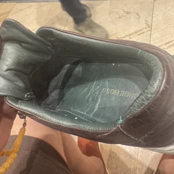 Zorlu AVM Divares Mağazasındaki Ayakkabının Kısa Sürede Deforme Olması Ve Uzun İade Bekleyişi