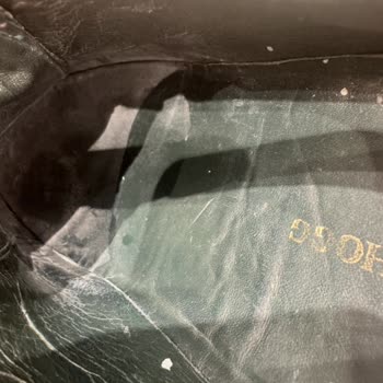Zorlu AVM Divares Mağazasındaki Ayakkabının Kısa Sürede Deforme Olması Ve Uzun İade Bekleyişi