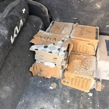Vitra Karo Teslimatında Hasarlı Koliler