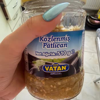 Közlenmiş Patlıcan Konservesinde Cam Parçası Bulundu