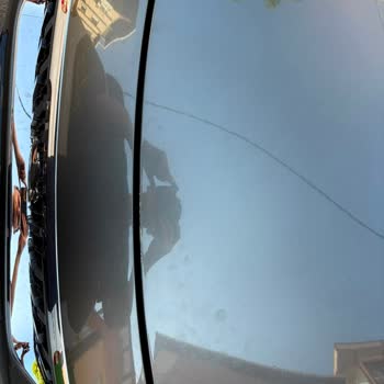 Yetkili Serviste Kaput Çizik Sorunu Ve Tazminat Talebi