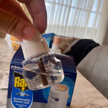 Migros’ta Yarı Boş Raid Sinekkovar Şişesi