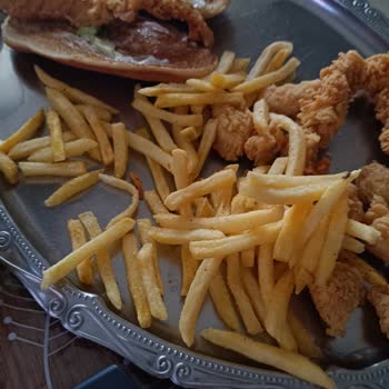 Popeyes Başak Şubesinde Eksik Ve Yanlış Ürün Gönderimi Ve İade Reddi