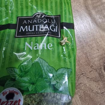 Şok Market'ten Alınan Nane Ürününde Keskin Diken Parçası Çocuğun Boğazını Yaraladı