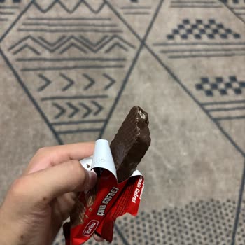 Torku Çıtır Gofret’te Çikolata Parçasının Eksik Olması Ve Hijyen Endişesi