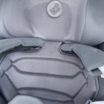Maxi Cosi Oto Koltuğunun Terletmeyen Kumaş İddiası Yanıltıcı