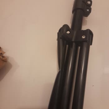 Aras Kargo'nun Hasarlı Tripod Teslimatı İçin Tam İade Talebi