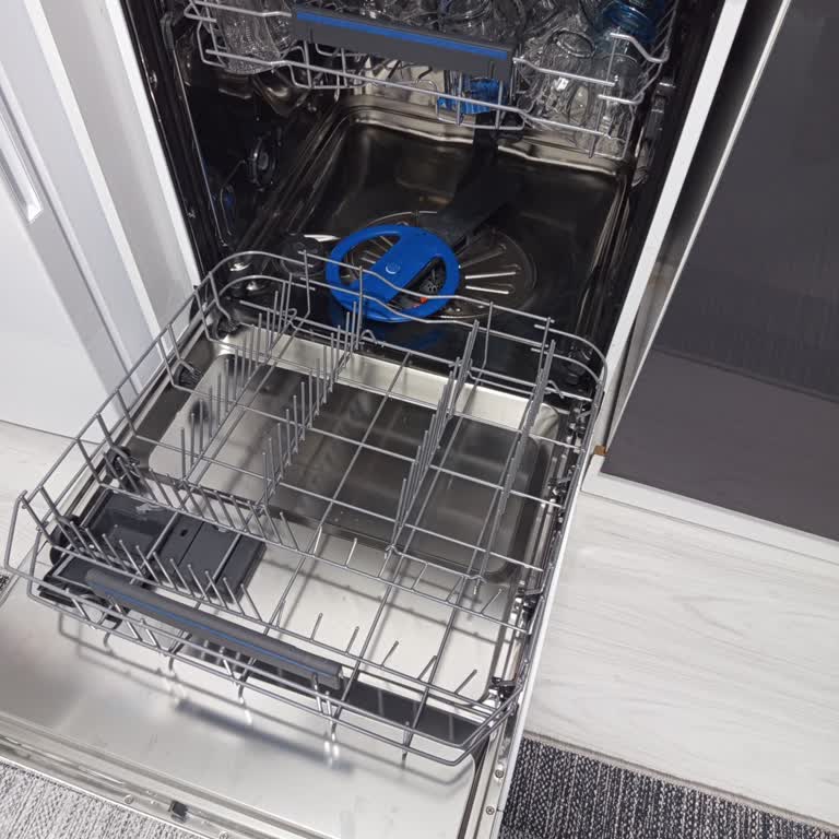 Bulaşık Makinesi Sepet Sorunu Ve Değişim Talebine Cevap Yok