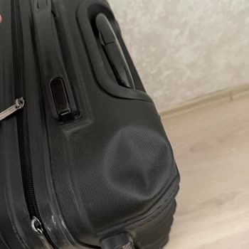 Ajet Uçuşumda Valizim Ağır Hasar Gördü Ve Yetersiz Teklif Sunuldu