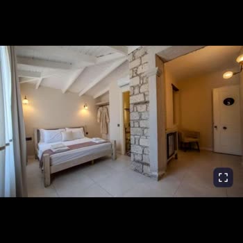 Yanıltıcı Oda Görselleri Ve Saygısız Otel Muamelesi Nedeniyle Tam İade Talebi