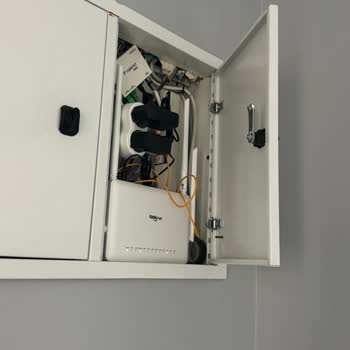 Modemin Elektrik Panosuna Yerleştirilmesi Güvenlik Riski Ve Sinyal Problemi