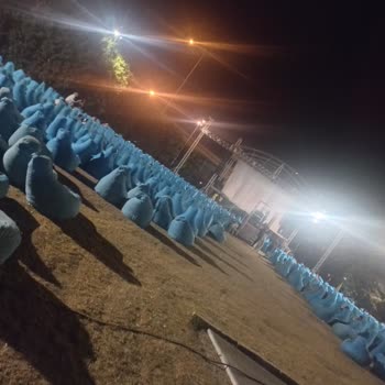 Tarihi Havagazı Fabrikası Bahçesinin Çim Alanı Betonla Değiştirildi