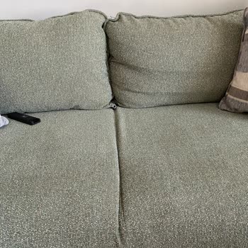 Kelebek Mobilya'dan Lovisa Koltuk Takımında Çökme Ve Kırışık Kumaş, Tam Değişim Talebi