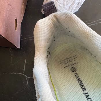 Ayakkabının 26 Gün İçinde Tüylenmesi Ve Tamir Sonrası Sorunun Devam Etmesi