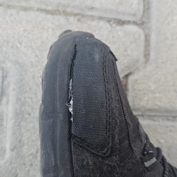 Deichmann Ayakkabısı 7 Ayda Yırtıldı Ve İşimi Zorlaştırdı