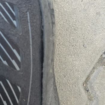 Deichmann Ayakkabısı 7 Ayda Yırtıldı Ve İşimi Zorlaştırdı