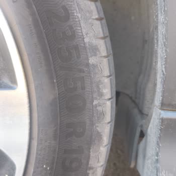Patlayan Lastik Ve Yetersiz Yol Yardımı Sonrası Büyük Maddi Ve Güvenlik Mağduriyeti
