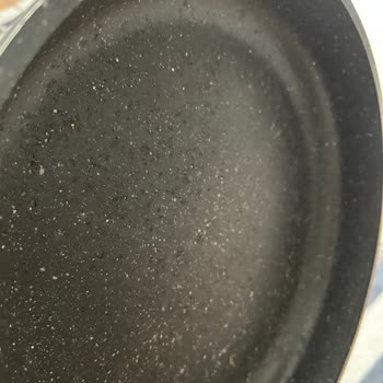 Kısa Sürede Kabaran Granit Tava Setinde Garanti Reddi