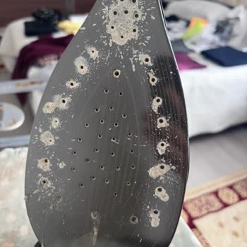 Kireçli Su Akıtan Tefal Buharlı Ütüde Ürün Değişimi Talebi