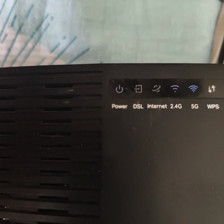 Elektrik Kesintisi Nedeniyle İnternet Kesintisi Ve Müşteri Hizmetlerinden Bilgi Eksikliği