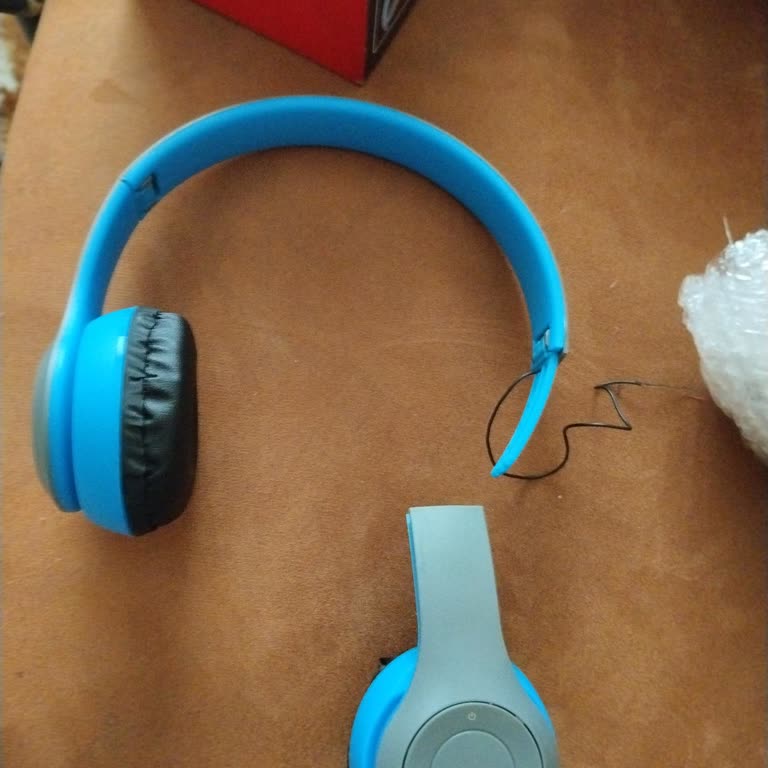 Hepsiburada'dan Kırık Bluetooth Kulaklık İçin İade Ve Ücret Geri Ödeme Talebi