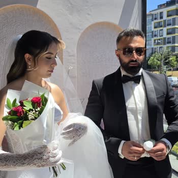 Gelin Saç Ve Makyajı Kalitesiz, Faturasız Nakit Ödeme Ve 45 Bin TL İade Talebi