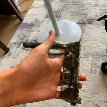 Zayıf Metal Profil Nedeniyle Kırılan Oyuncu Koltuğu İçin Ücret İadesi Talebi
