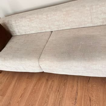 Mondi Home’da Koltukta Oluşan Leke İçin Ücret Talebi Ve Garanti Sözünün İhlali
