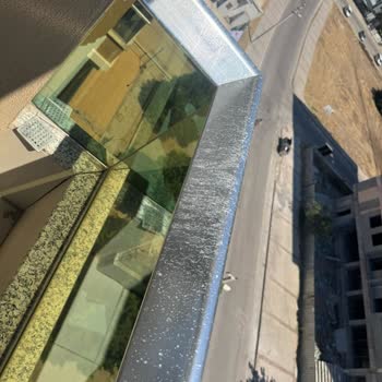 Daikin Yetkili Servisinin Spreyi Balkon Korkuluklarını Yaktı Tazminatı Reddetti