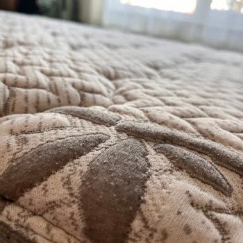Bellona Mobilya'dan Alınan Baza Ve Yatakta Çoklu Ayıp Ve İhmal