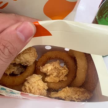 Popeyes Siparişinde Hamburger Eksik Müşteri Desteği Yanıtsız