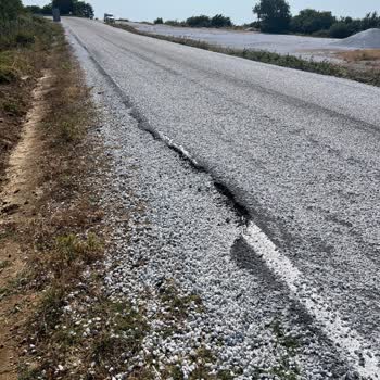 Marmara Topağaç Yolundaki Derin Çukurlar Lastik Patlamalarına Ve Güvenliğe Tehdit