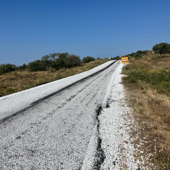 Marmara Topağaç Yolundaki Derin Çukurlar Lastik Patlamalarına Ve Güvenliğe Tehdit